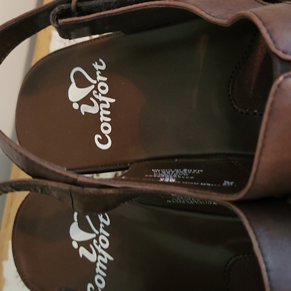 NIB I Love Comfort sandals - Picture 4 of 7